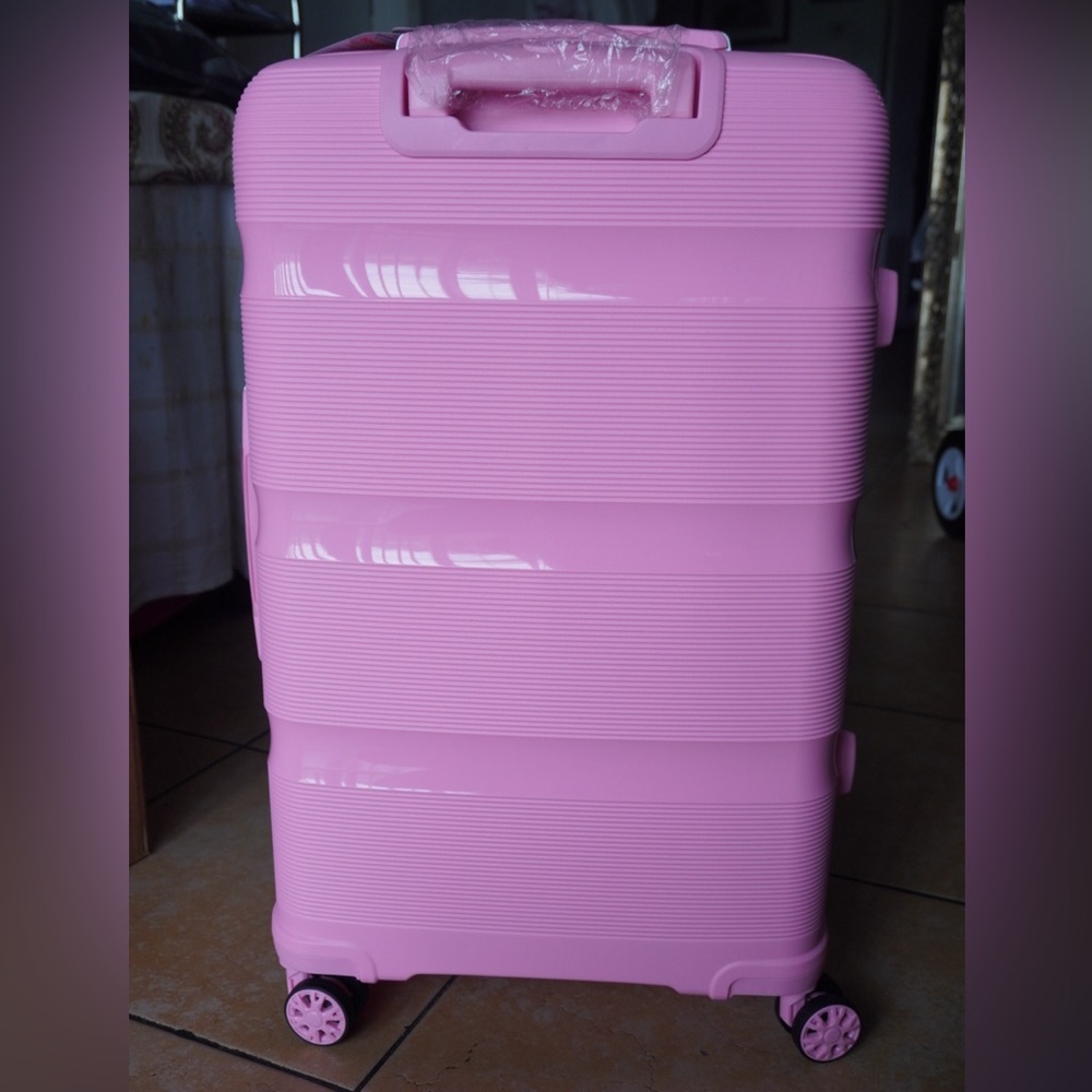 Pink 28in Luggage Travel Suitcase